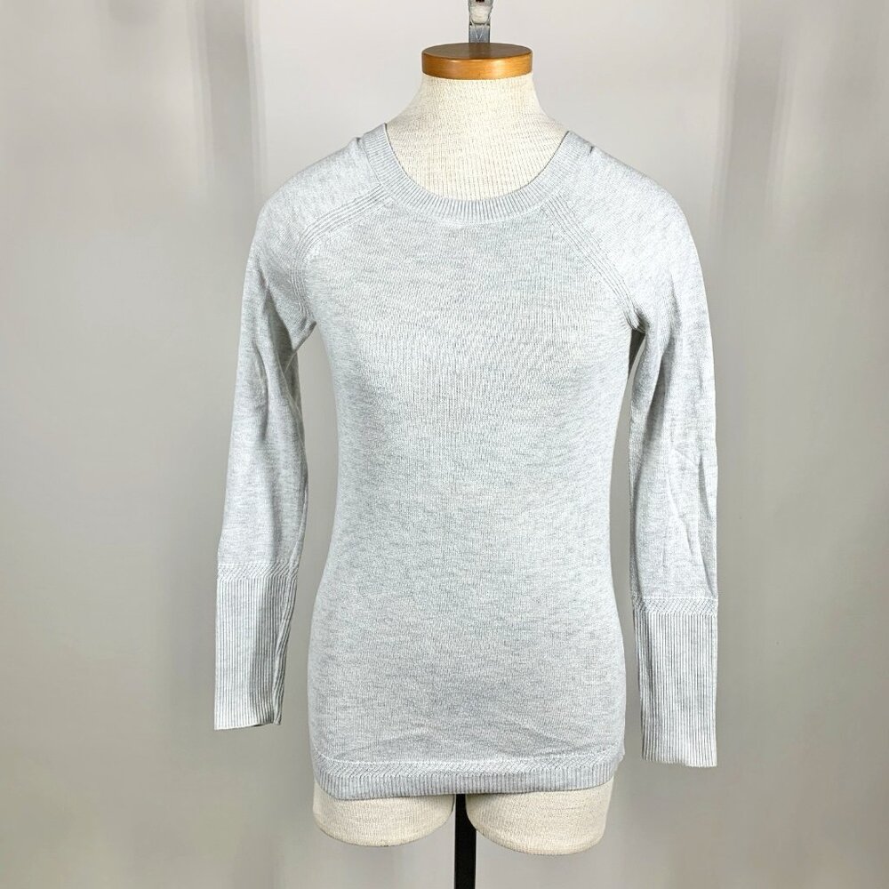 LULULEMON heathered Silver Ice gray cashmere Unity Drop Back sweater 6